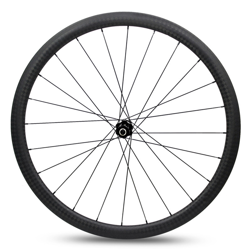 40mm carbon front wheel